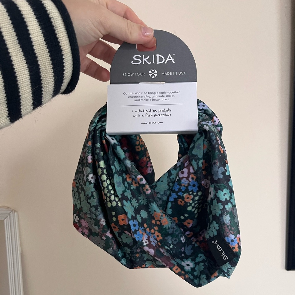 Skida Neck Gaiter in Bitterroot